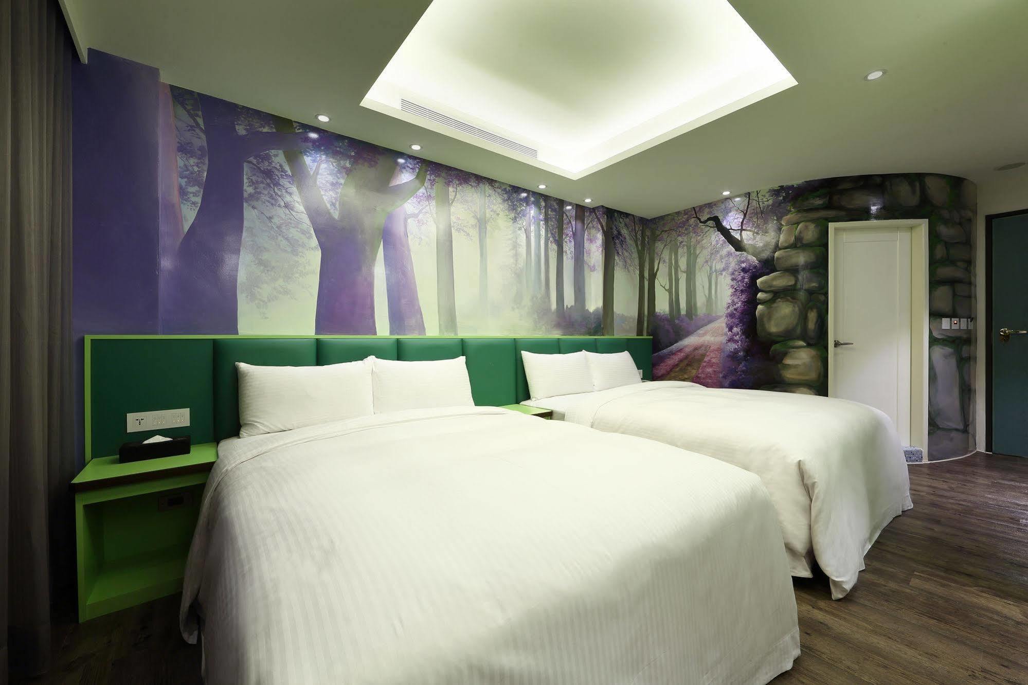 Shichi Hotel Kaohsiung Exterior photo