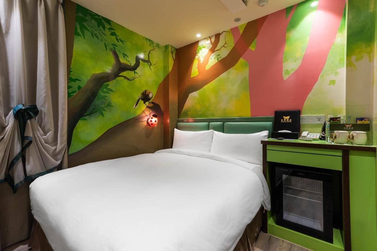 Shichi Hotel Kaohsiung Exterior photo
